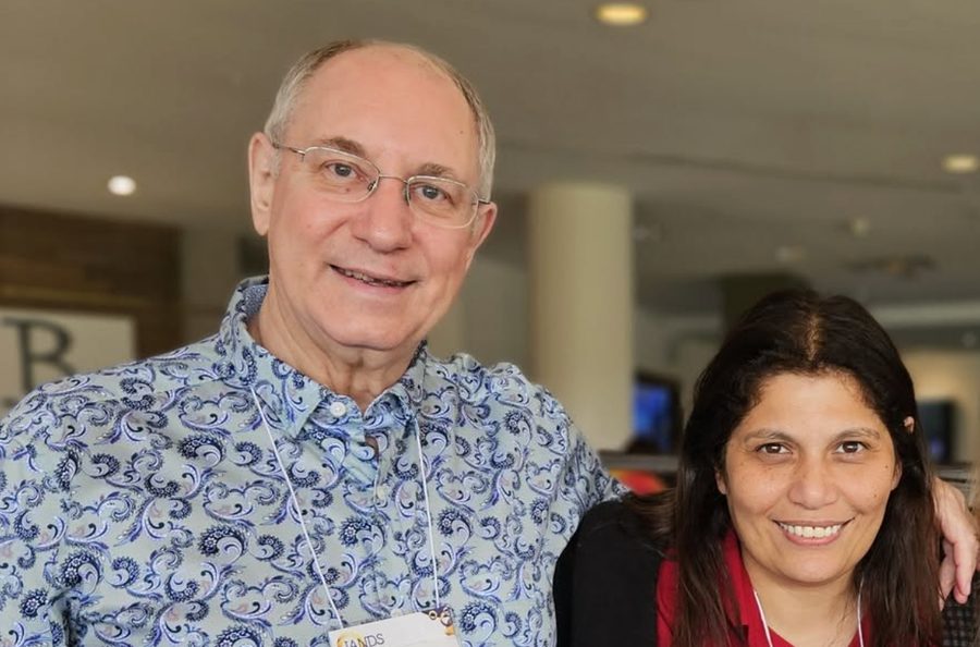 Sonia Barkallah avec le Dr Jeffrey Long à Chicago