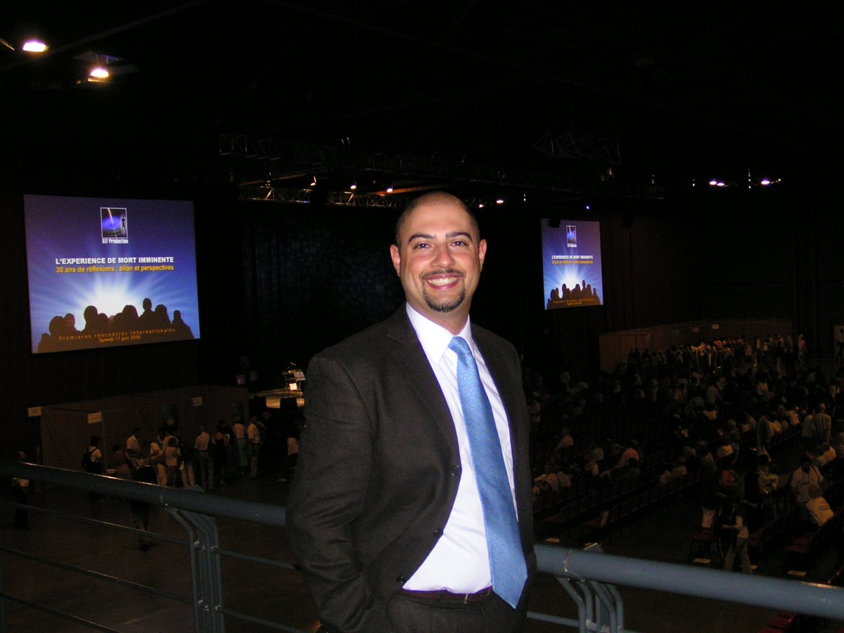 La salle du colloque et l'écran des Premières Rencontres Internationales, Martigues 2006