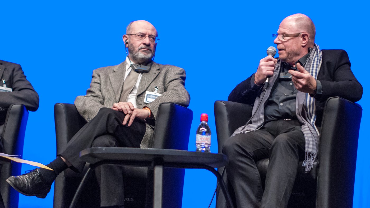 Le Dr Bernard Samson et le Dr Jean-Pierre Postel en débat sur le plateau, Marseille 2013
