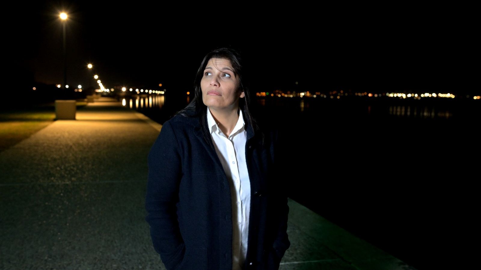 Sonia Barkallah, scène de nuit